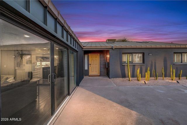3307 S TERRACE Road, Tempe, AZ 85282