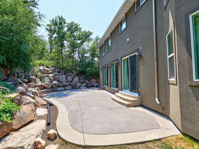 3860 S VIEWCREST DR, Salt Lake City, UT 84124