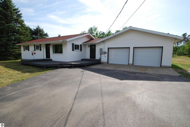 3109 Lupton Road, Lupton, MI 48635