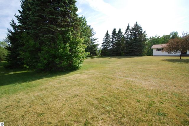 3109 Lupton Road, Lupton, MI 48635