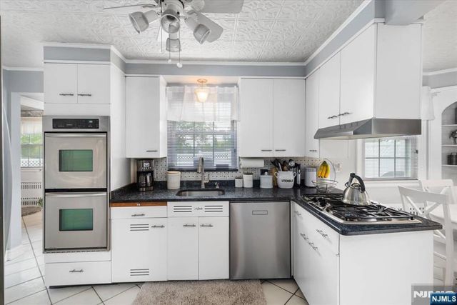 84 Raymond Avenue, Rutherford, NJ 07070