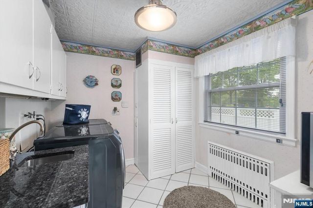 84 Raymond Avenue, Rutherford, NJ 07070