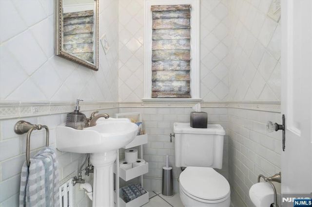 84 Raymond Avenue, Rutherford, NJ 07070