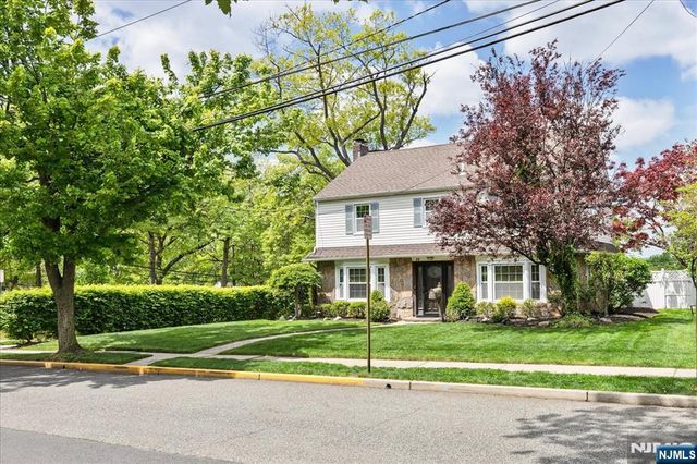 84 Raymond Avenue, Rutherford, NJ 07070
