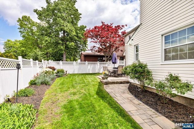 84 Raymond Avenue, Rutherford, NJ 07070