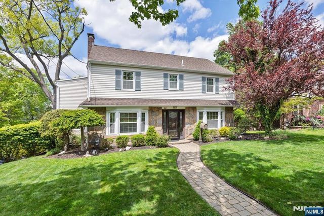 84 Raymond Avenue, Rutherford, NJ 07070