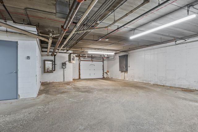 2086 Saint Johns Avenue 306, Highland Park, IL 60035