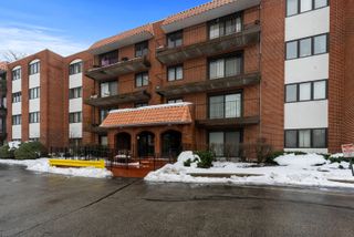 2086 Saint Johns Avenue 306, Highland Park, IL 60035