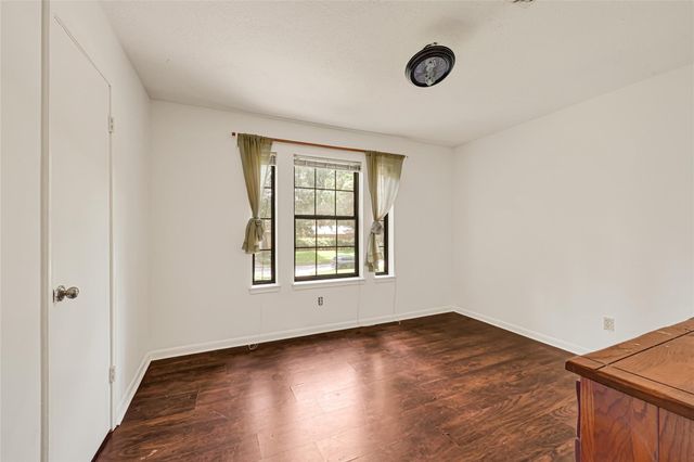 17612 Fairway Oaks Drive, Spring, TX 77379