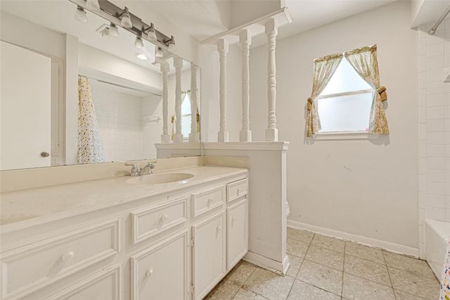 17612 Fairway Oaks Drive, Spring, TX 77379