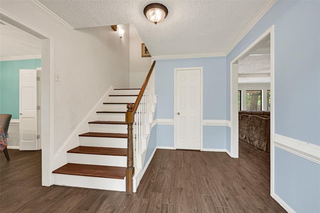 17612 Fairway Oaks Drive, Spring, TX 77379