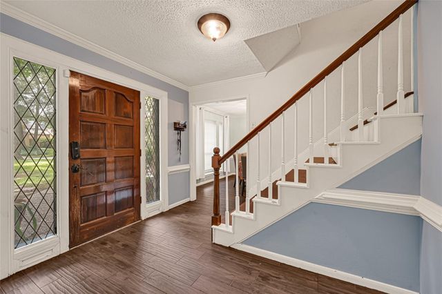 17612 Fairway Oaks Drive, Spring, TX 77379