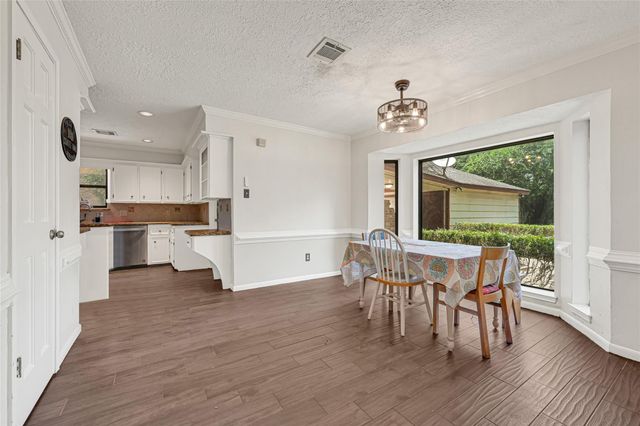 17612 Fairway Oaks Drive, Spring, TX 77379