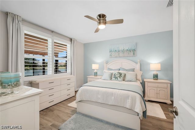 14815 Edgewater CIR, Naples, FL 34114