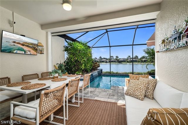 14815 Edgewater CIR, Naples, FL 34114