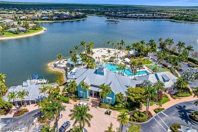 14815 Edgewater CIR, Naples, FL 34114