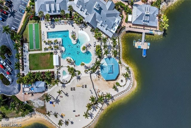 14815 Edgewater CIR, Naples, FL 34114