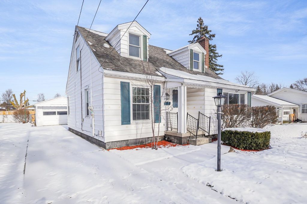 2512 Witters Street, Saginaw, MI 48602