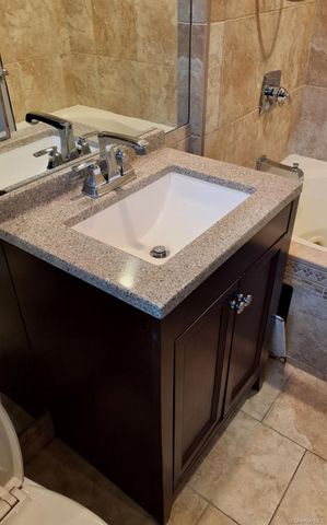 5 Suzie Drive, Spring Valley, NY 10977