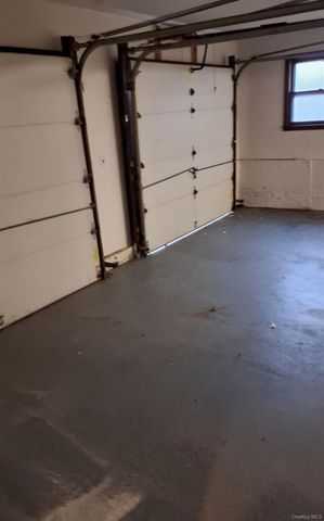 5 Suzie Drive, Spring Valley, NY 10977