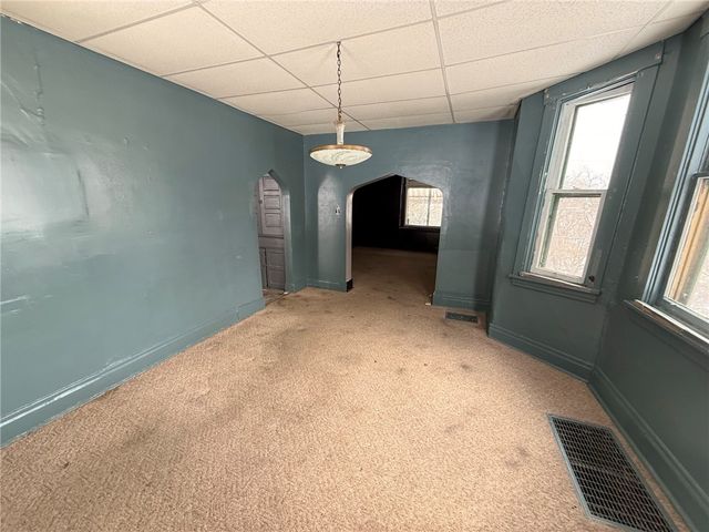 420 Parkwood Rd, Arlington, PA 15210