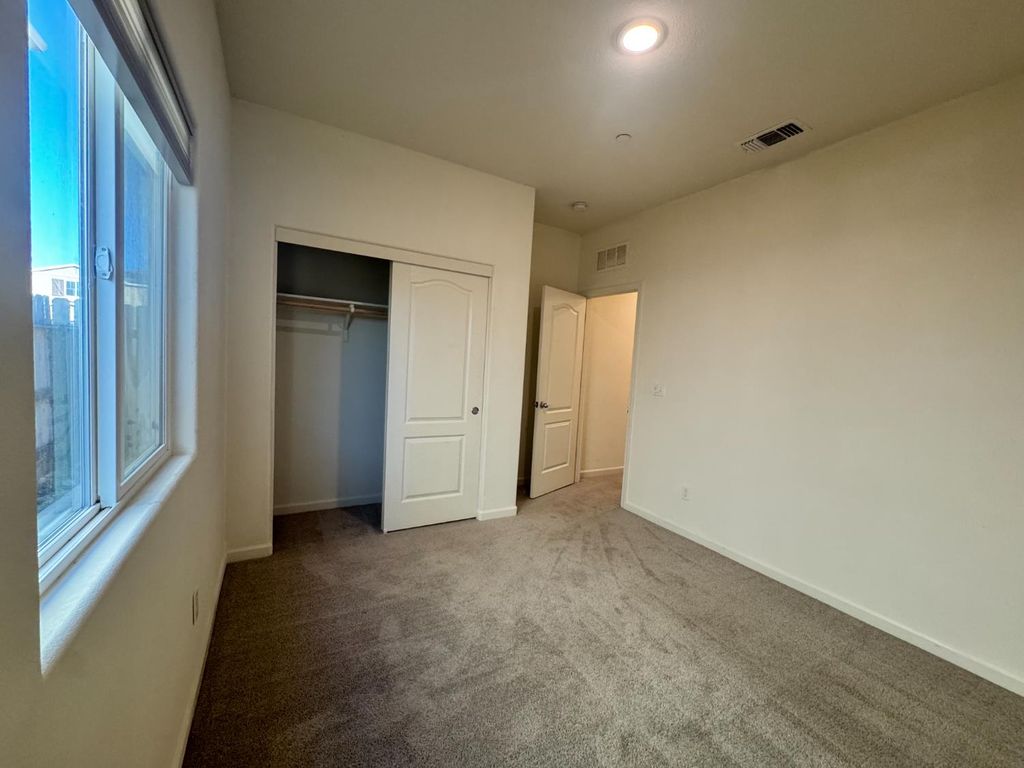 Image 12 of property listing at 4271 Freemark Avenue, Merced, CA 95348