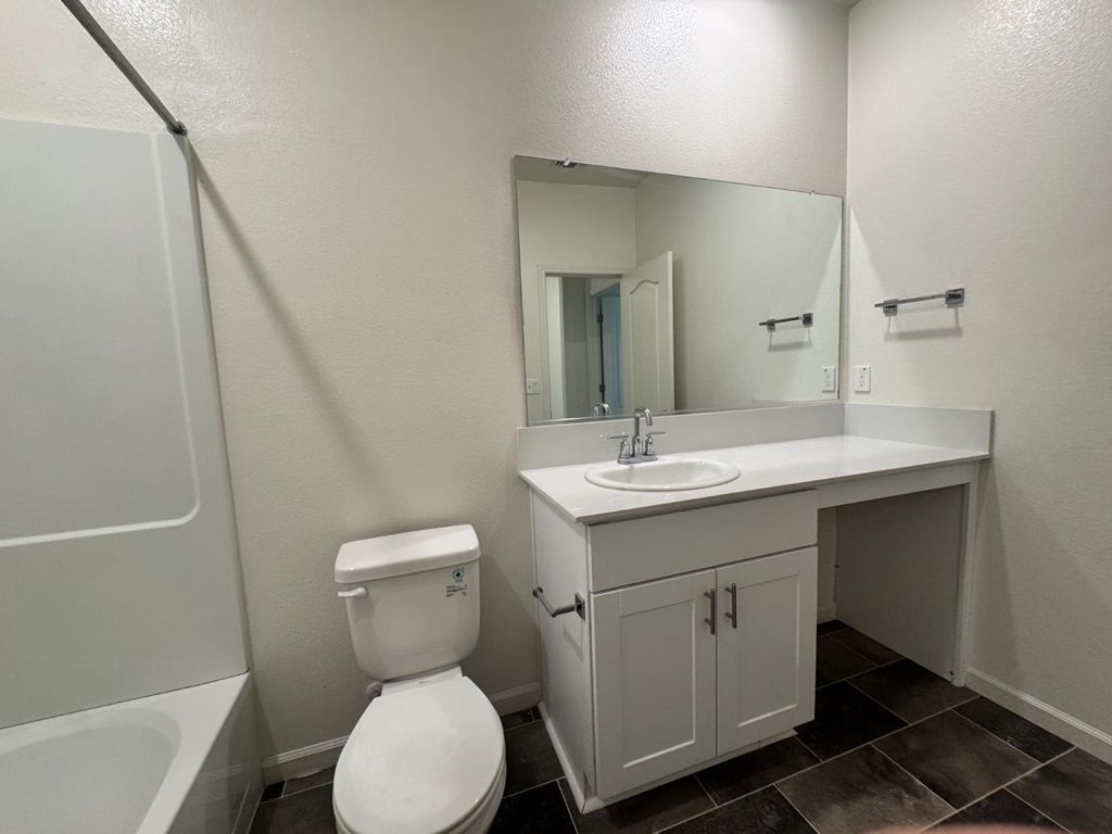 Image 17 of property listing at 4271 Freemark Avenue, Merced, CA 95348