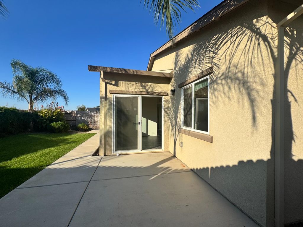 Image 4 of property listing at 4271 Freemark Avenue, Merced, CA 95348