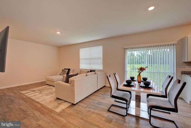 77 BUNCHBERRY CT, Dover, DE 19904