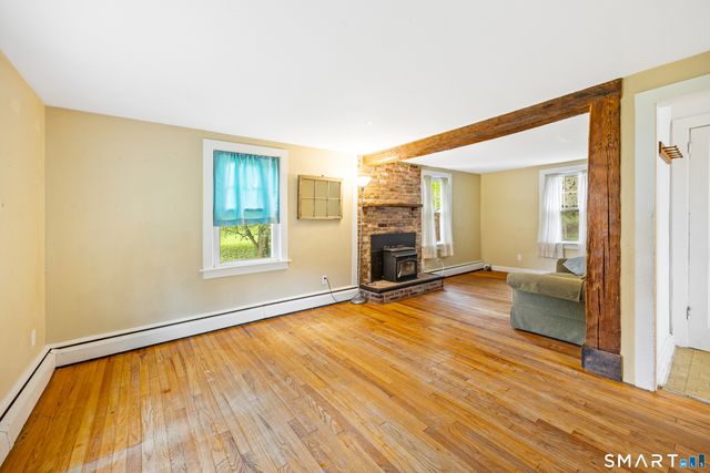 11 Cottage Road, Harwinton, CT 06791