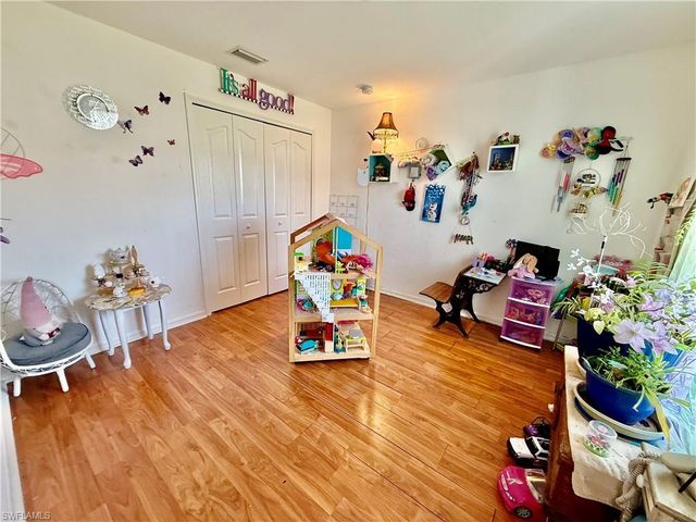 1916 Loyola AVE, Lehigh Acres, FL 33972