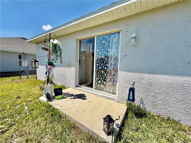 1916 Loyola AVE, Lehigh Acres, FL 33972