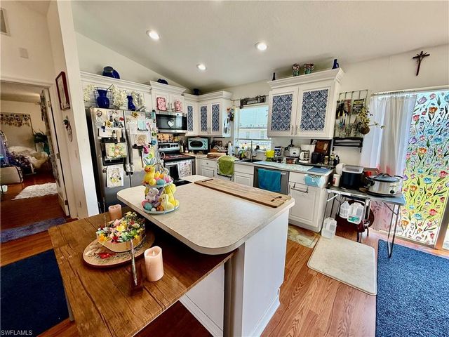 1916 Loyola AVE, Lehigh Acres, FL 33972