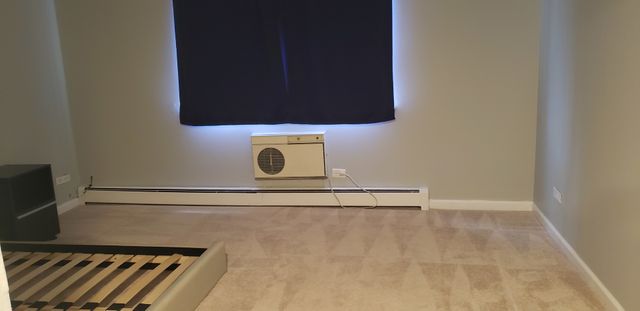 1198 Royal Glen Drive 121-C, Glen Ellyn, IL 60137