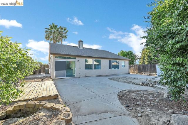 521 Soda Rock Pl, Oakley, CA 94561
