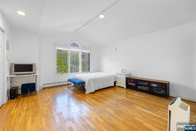 37 Palisades Boulevard B, Palisades Park, NJ 07650