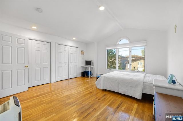 37 Palisades Boulevard B, Palisades Park, NJ 07650