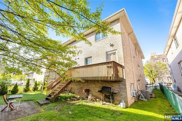 37 Palisades Boulevard B, Palisades Park, NJ 07650