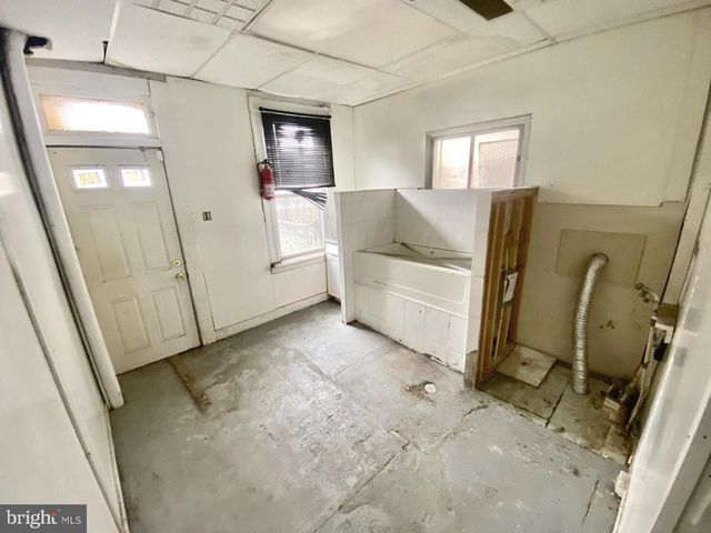 2946 GREENMOUNT AVE, Baltimore, MD 21218