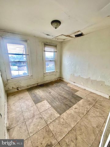 2946 GREENMOUNT AVE, Baltimore, MD 21218