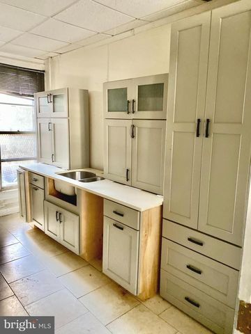 2946 GREENMOUNT AVE, Baltimore, MD 21218