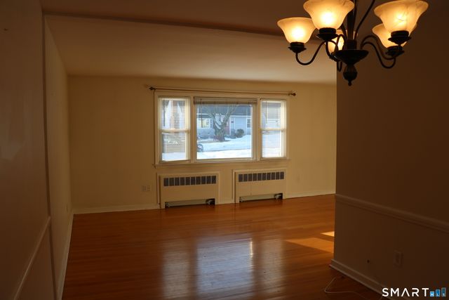 69 Rentell Road, Hamden, CT 06514