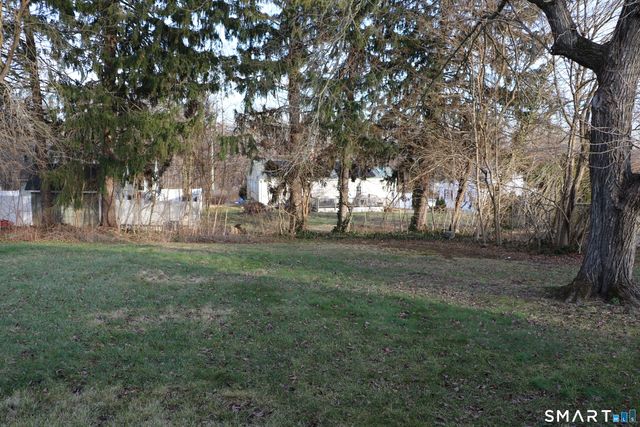 69 Rentell Road, Hamden, CT 06514