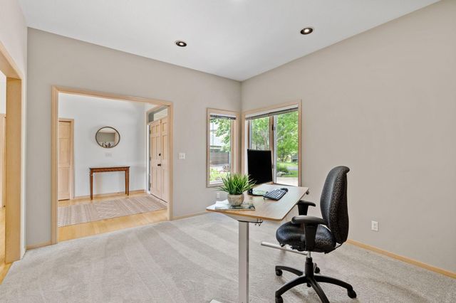 2065 Woodstone Court, Victoria, MN 55386