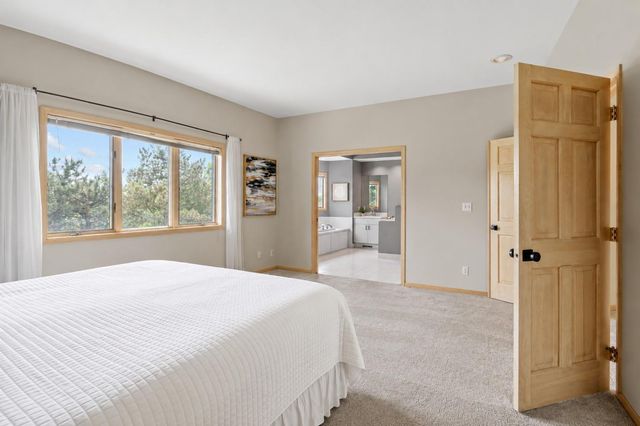 2065 Woodstone Court, Victoria, MN 55386