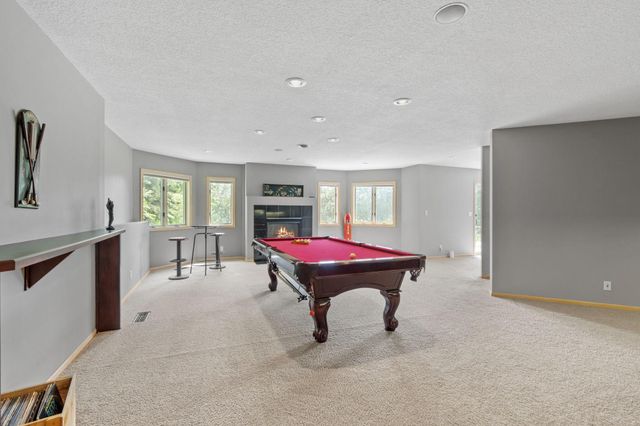 2065 Woodstone Court, Victoria, MN 55386