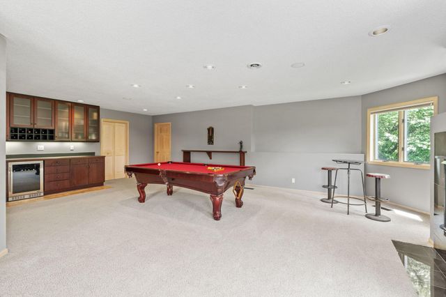 2065 Woodstone Court, Victoria, MN 55386