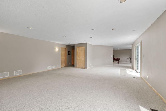 2065 Woodstone Court, Victoria, MN 55386
