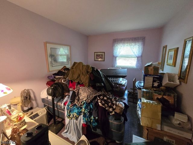 9 Marshall Trl, Hopatcong Boro, NJ 07843