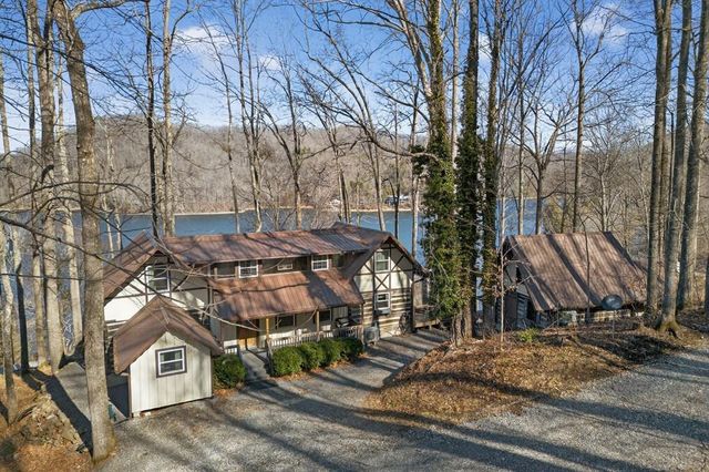 124 Mountain Mariah Road, Topton, NC 28781